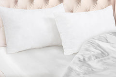 ROYALE LINENS Pillows Size Set of 2 - Bed Pillows for Sleeping - Cooling Pillow for Back, Stomach or Side Sleepers - Down Alternative Pillows - Soft Hotel Quality ( Pack of 2)