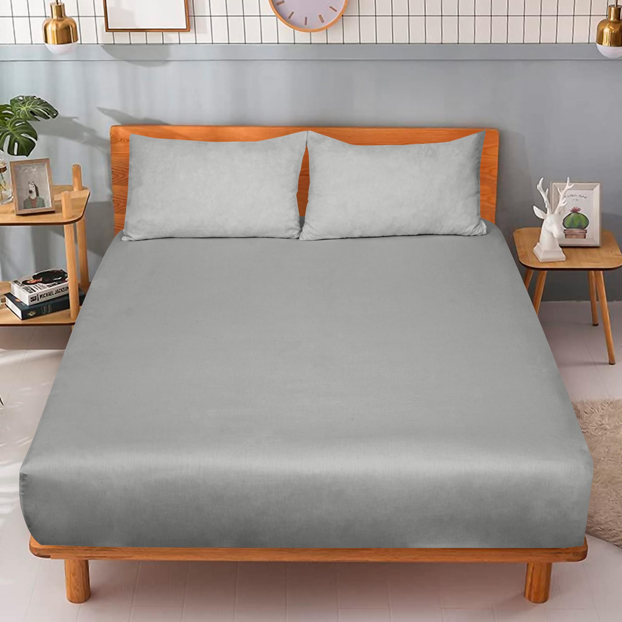 Royale LINENS 300 Thread Count 100% Long Staple Combed Cotton Fitted Sheet - Soft Deep Pocket Bottom Sheet - Silver Fitted Sheet - Fitted Sheet Only - Elastic Sheet (Silver)