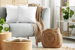 ROYALE LINENS Throw Pillow Insert - Square Pillow - Bed & Couch Pillow - Sofa Pillow Insert - Decorative Pillow Insert - Inner Cushion - Pillow & Shams Stuffer White 1 Pack Pillow Insert