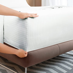 Royale Linen Striped Bed Sheet Set - Microfiber 1800 Bedding - 1 Fitted Sheet, 1 Flat Sheet, 2 Pillow case - Wrinkle & Fade Resistant - 4 Piece Damask Stripe Bed Sheet Set (Stripe White)