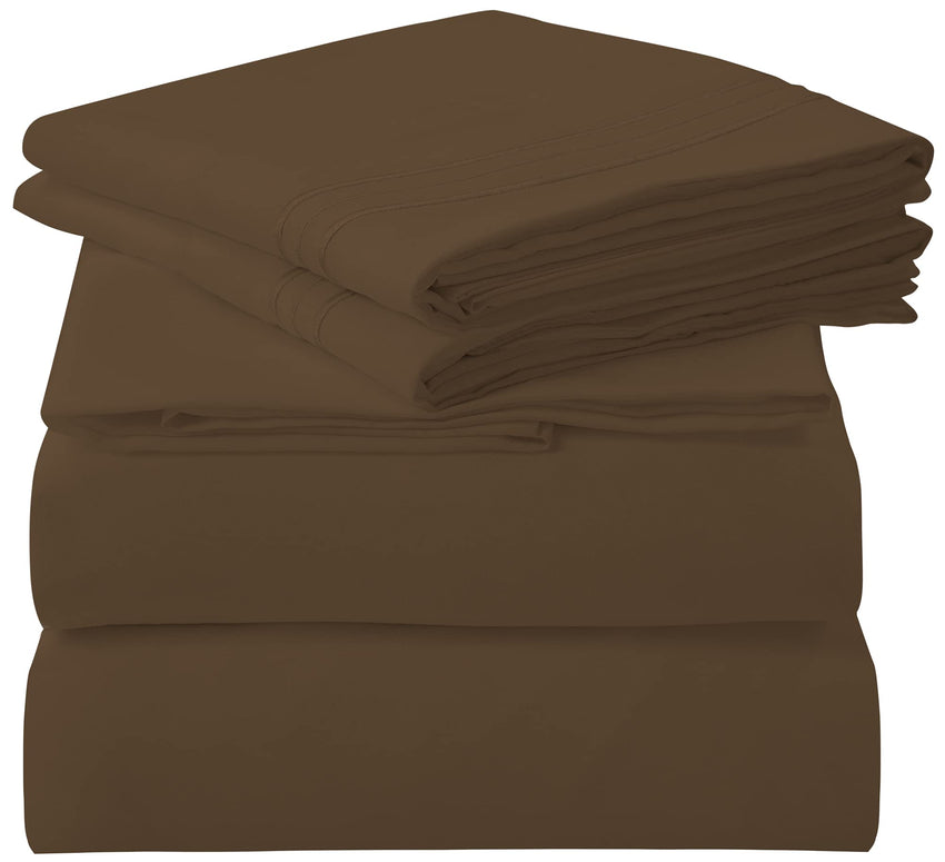 ROYALE LINENS - 4 Piece Bed Sheet - Soft Brushed Microfiber 1800 Bedding Set - 1 Fitted Sheet, 1 Flat Sheet, 2 Pillowcase -Wrinkle & Fade Resistant Luxury Sheet Set (Chocolate Brown)