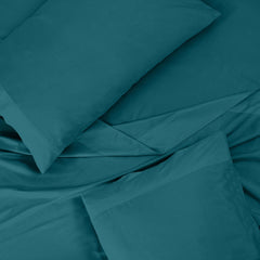 ROYALE LINENS 300 Thread Count 100% Long Staple Combed Cotton Sheet Set - 4 Piece Queen Bed Sheet 1 Fitted Sheet, 1 Flat Sheet, 2 Pillow Case - Breathable, Cool & Crisp Percale Sheet Set (Queen, Teal)