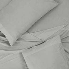 ROYALE LINENS 300 Thread Count 100% Long Staple Combed Cotton Sheet Set - 4 Piece Queen Bed Sheet - 1 Fitted Sheet, 1 Flat Sheet, 2 Pillow case - Breathable, Cool & Crisp Sheet Set (Queen, Silver)