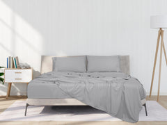 ROYALE LINENS - 4 Piece Bed Sheet - Soft Brushed Microfiber 1800 Bedding Set - 1 Fitted Sheet, 1 Flat Sheet, 2 Pillow case - Wrinkle & Fade Resistant Luxury Sheet Set (Silver)