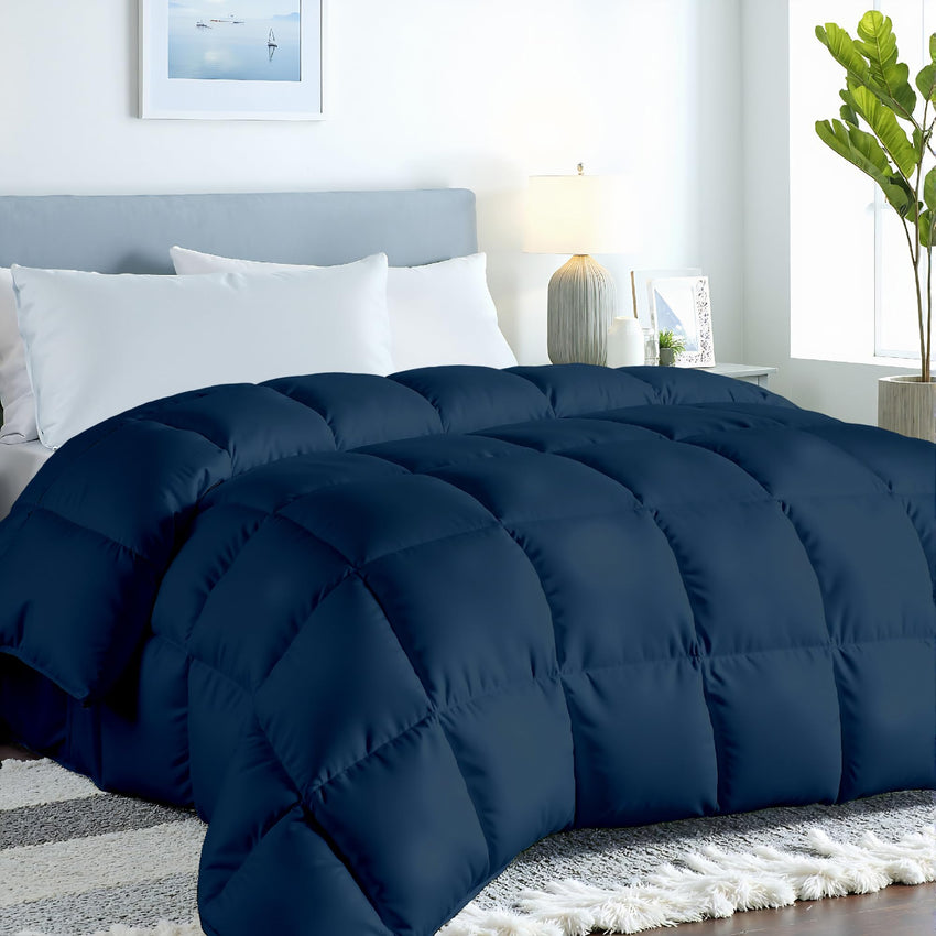 Comforter Navy image 1