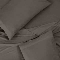 ROYALE LINENS 300 Thread Count 100% Long Staple Combed Cotton Sheet Set - 4 Piece Queen Bed Sheet 1 Fitted Sheet, 1 Flat Sheet, 2 Pillow Cases - Breathable, Cool & Crisp Percale Sheet Set (Queen,Grey)