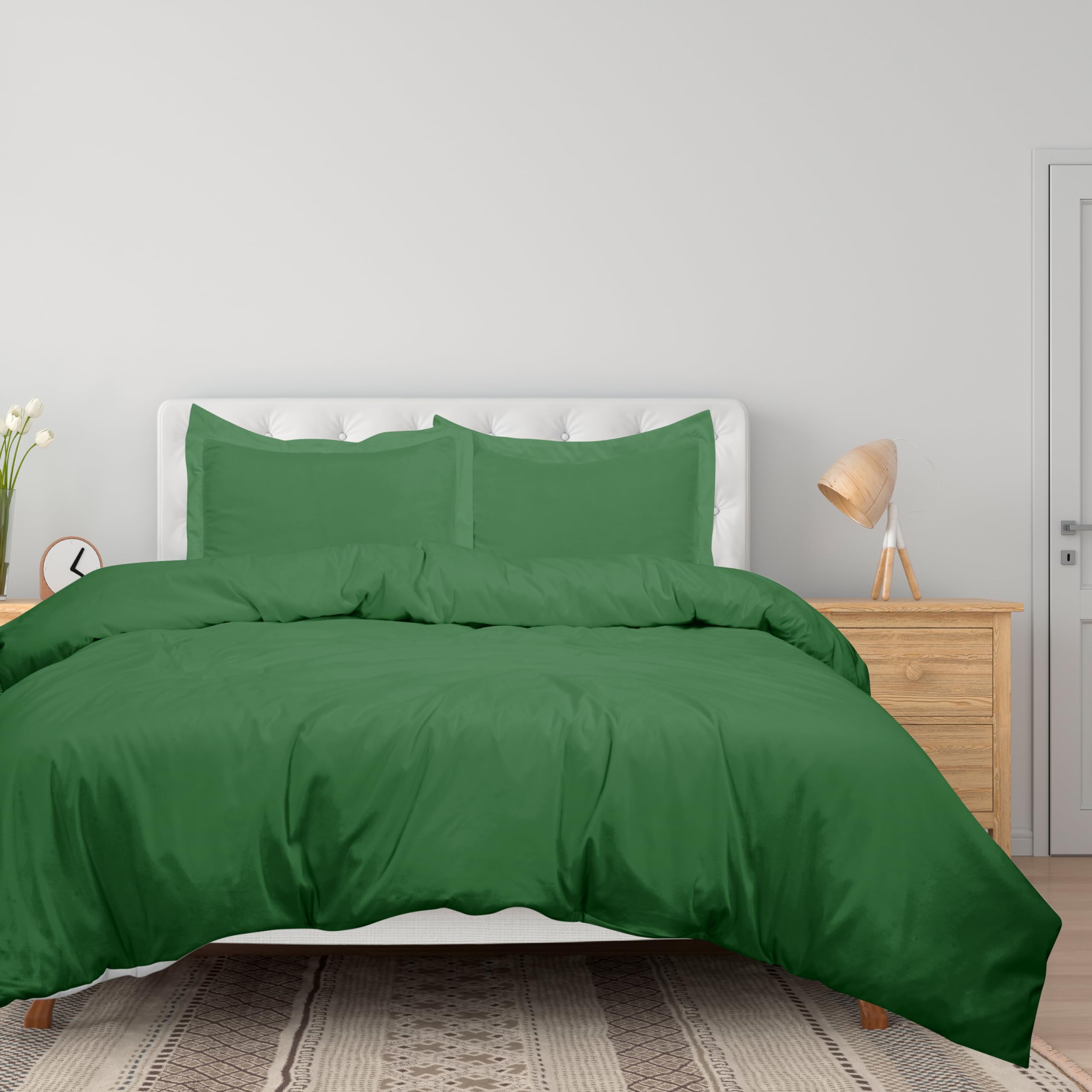 Royale Linens Hunter Green Duvet Cover- Duvet Cover Set - 3 Piece Double Brushed Duvet Covers with Zipper Closure, 1 Duvet Cover  & 2 Pillow Sham (HunterGreen)