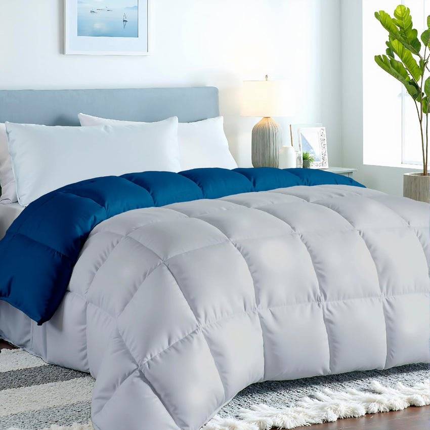 Royale comforter Navy & Silver